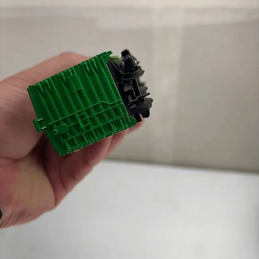 TYCO Burlington Northern 100024 50' Plug Door HO‎ Scale Box Car Train Vintage